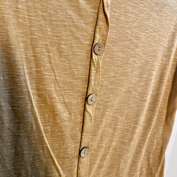 Smoke & Mirrors Button-Back Yellow Top - Picture 5 of 5